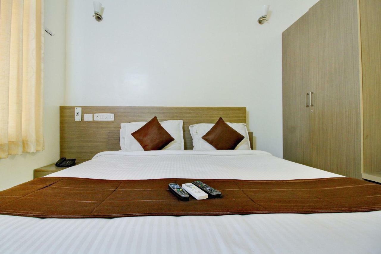 Oyo 3547 Raj Guru Residency Hotel Chennai Luaran gambar